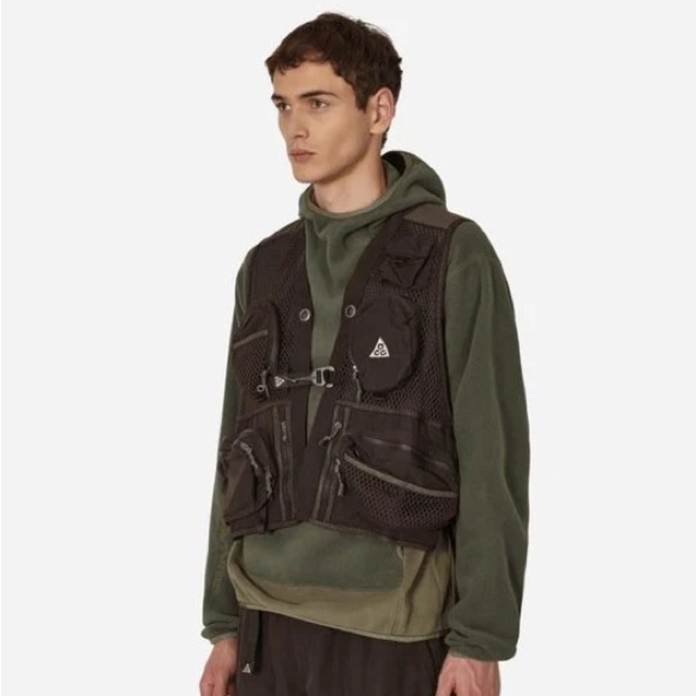 Nike ACG Buttles Gilet Vest Brown size SMALL